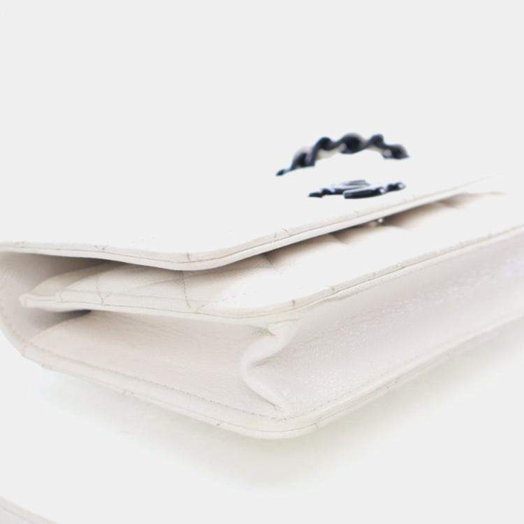 Pre Owned Chanel My Everything White Caviar Leather Wallet On Chain