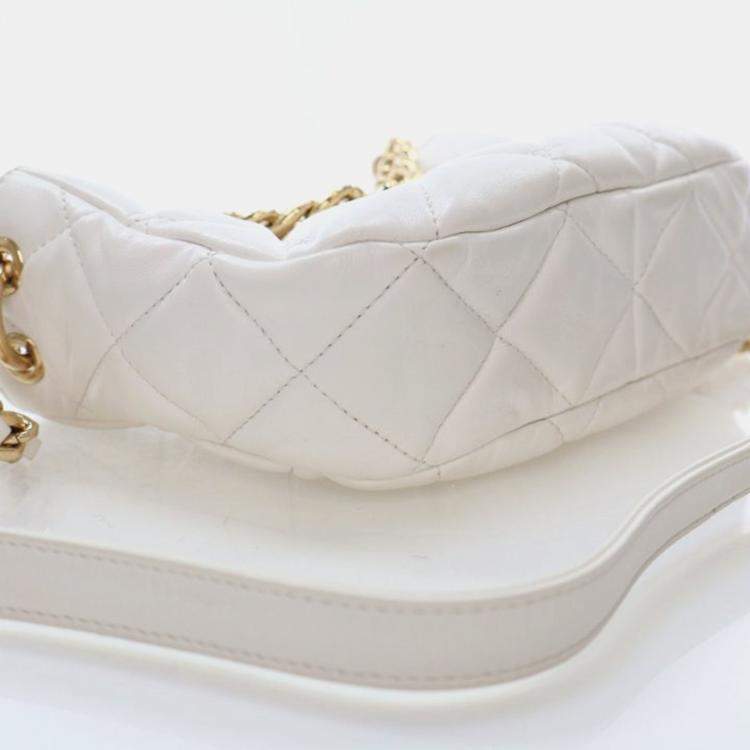 Pre Owned Chanel CC Chain Small White Lambskin Hobo Bag