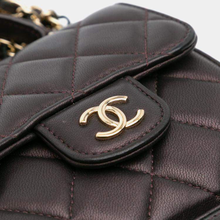 Pre Owned Chanel Red CC Quilted Iridescent Lambskin Top Handle Flap Clutch With Chain