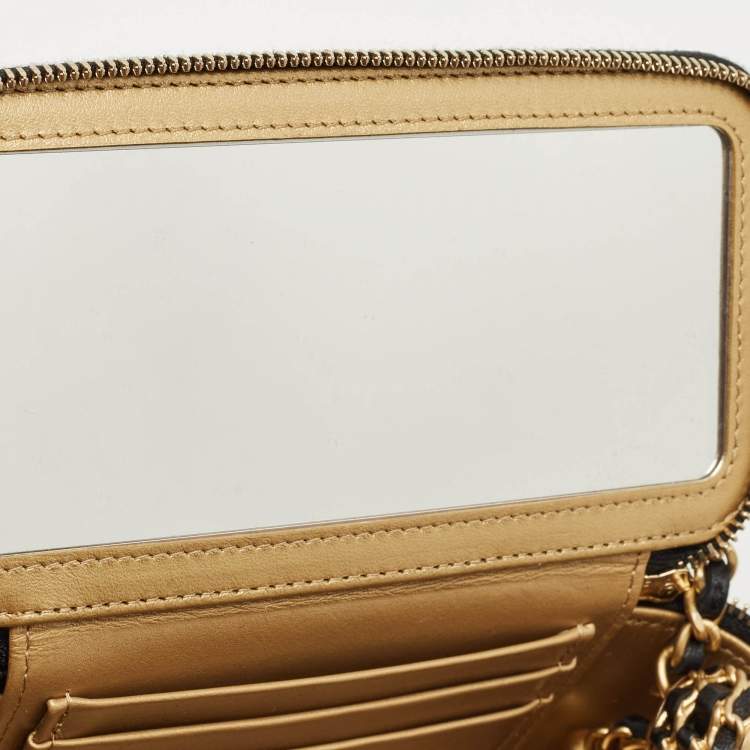 Pre Owned Chanel Black Quilted Leather Tiny Vanity Case Bag