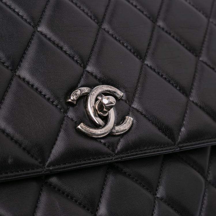 Pre Owned Chanel Black Large Lambskin Trendy CC Top Handle Bag