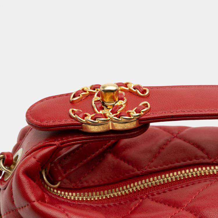 Pre Owned Chanel Red Small Quilted Lambskin Perfect Meeting Hobo