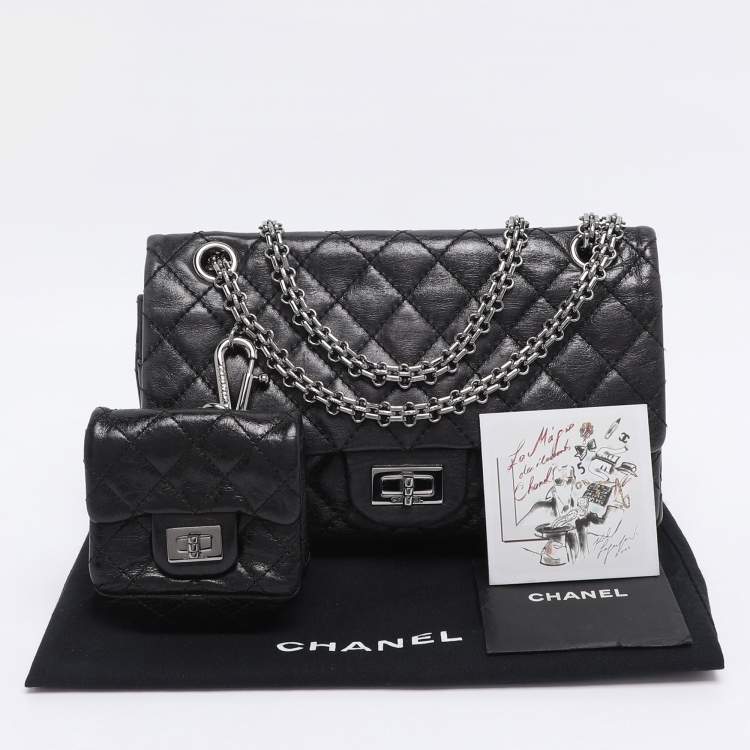 Pre Owned Chanel Black Quilted Leather Reissue 2.55 Classic 225 Flap Bag