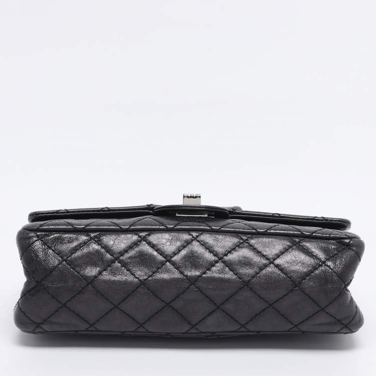 Pre Owned Chanel Black Quilted Leather Reissue 2.55 Classic 225 Flap Bag