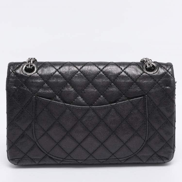 Pre Owned Chanel Black Quilted Leather Reissue 2.55 Classic 225 Flap Bag