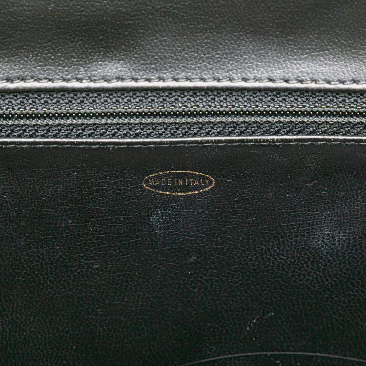 Pre Owned Chanel Black CC Stitched Calfskin Turnlock Vanity Case