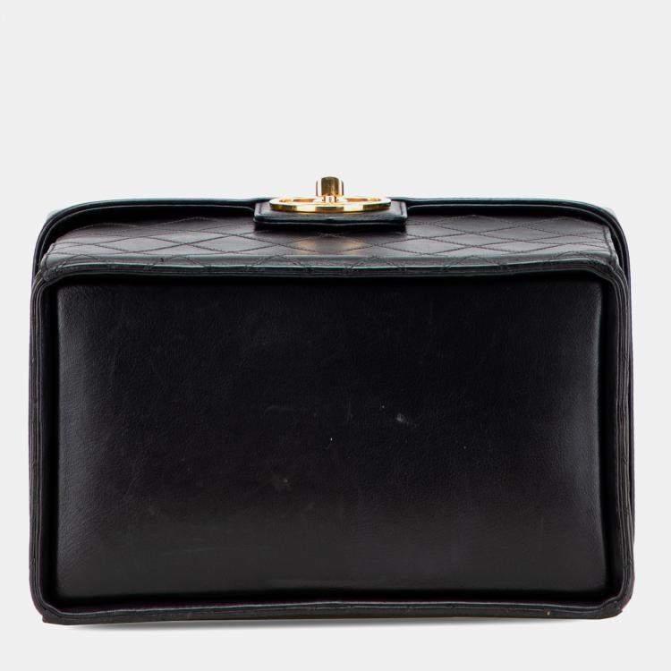 Pre Owned Chanel Black CC Stitched Calfskin Turnlock Vanity Case