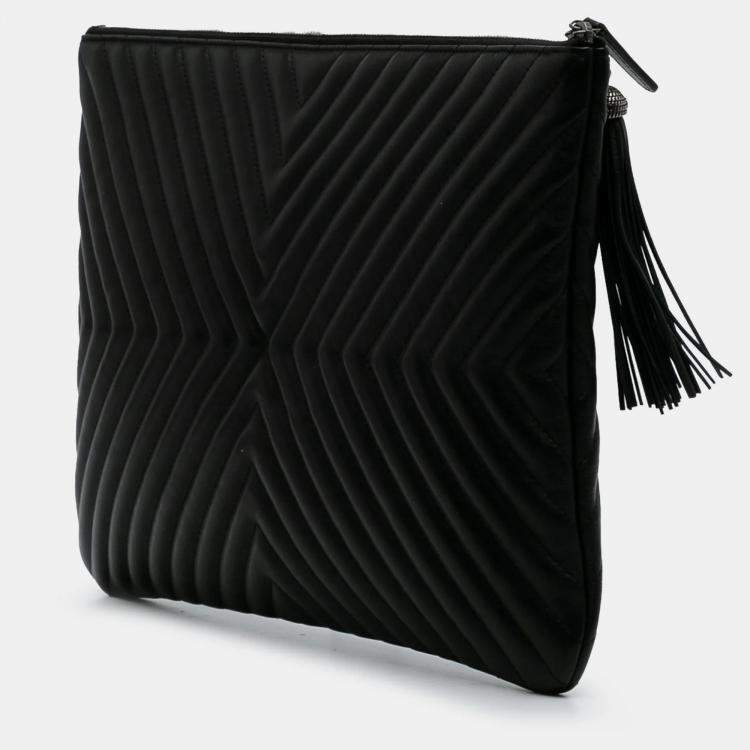 Pre Owned Chanel Diagonal Chevron Large Black Calfskin Tassel O Case Clutch