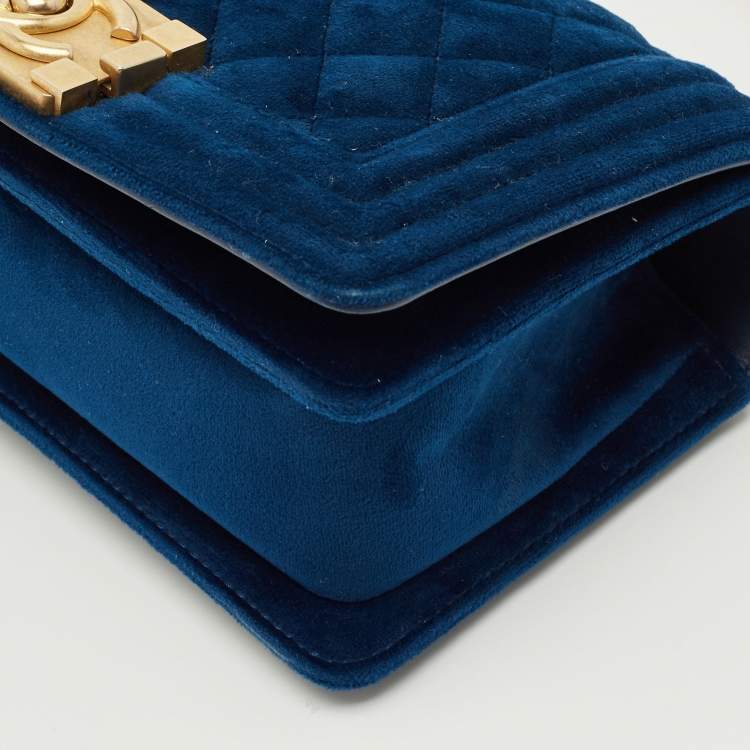Pre Owned Chanel Blue Quilted Velvet Small Boy Flap Bag