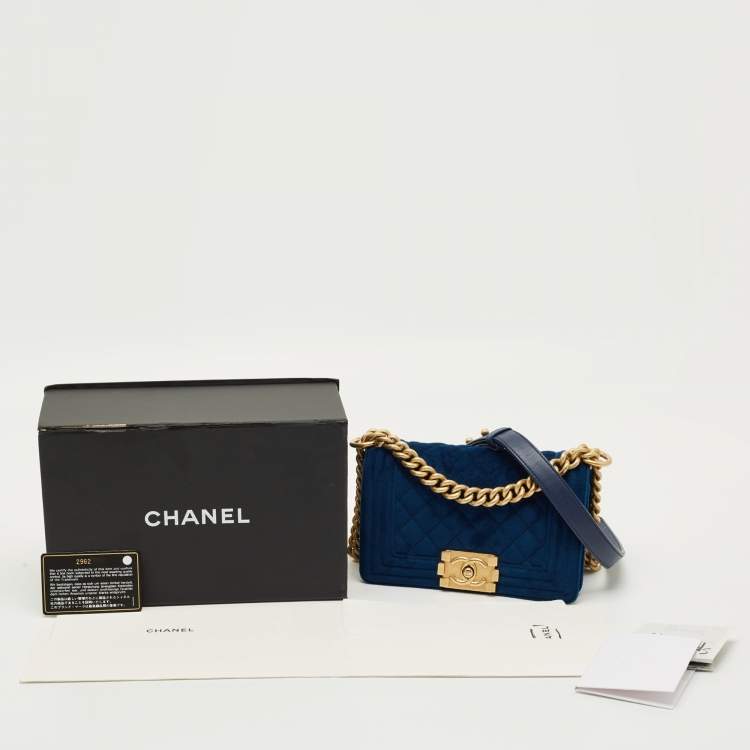 Pre Owned Chanel Blue Quilted Velvet Small Boy Flap Bag