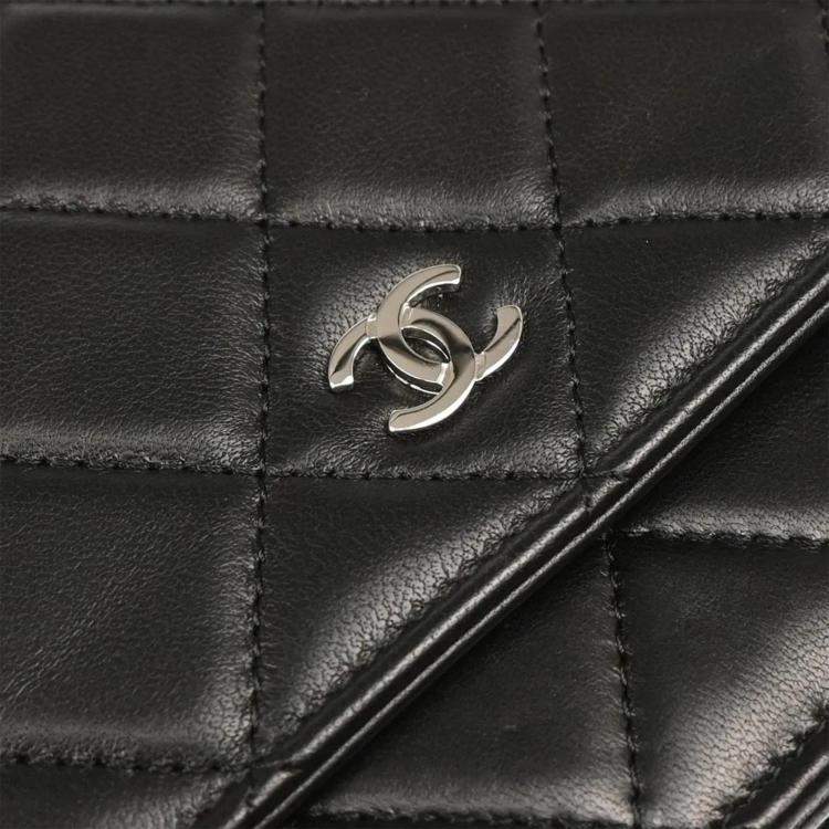 Pre Owned Chanel Classic Black Lambskin Wallet On Chain