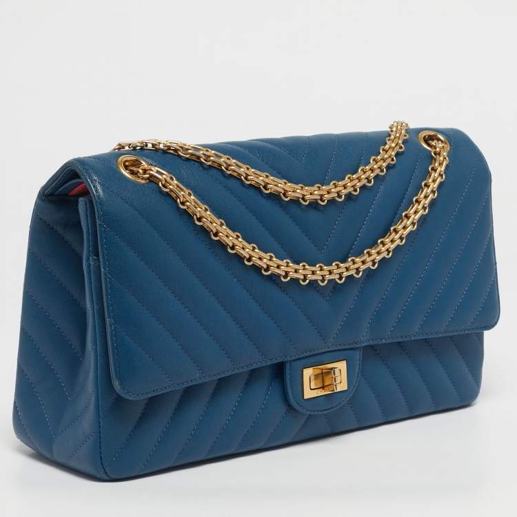 Pre Owned Chanel Blue Chevron Leather 226 Reissue 2.55 Flap Bag