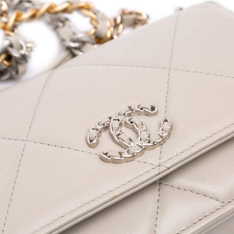 Pre Owned Chanel Brown Quilted Lambskin 19 Wallet on Chain