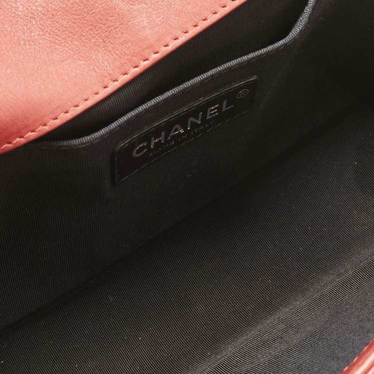 Pre Owned Chanel Red Quilted Leather Medium Classic Boy Flap Bag