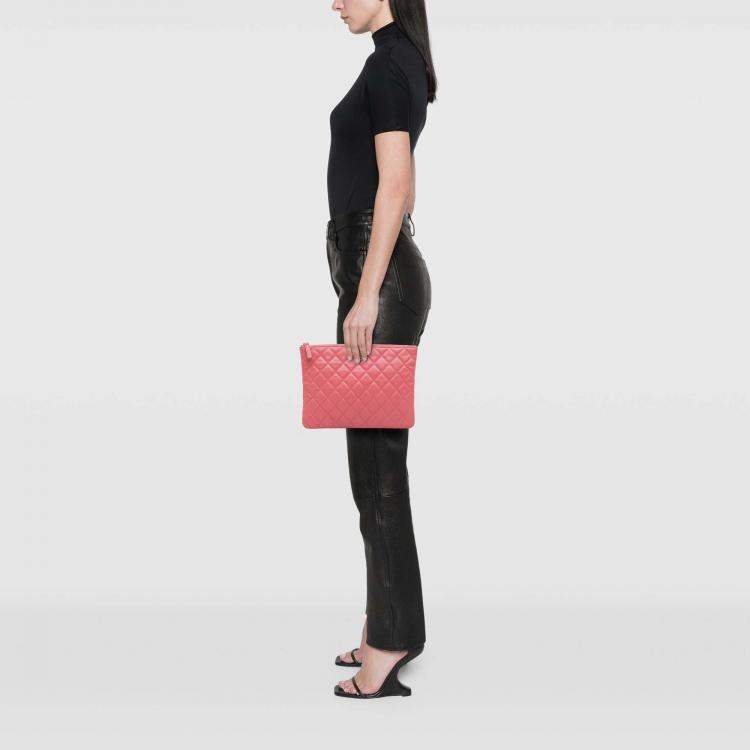 Pre Owned Chanel Pink Medium Quilted Caviar O Case Clutch