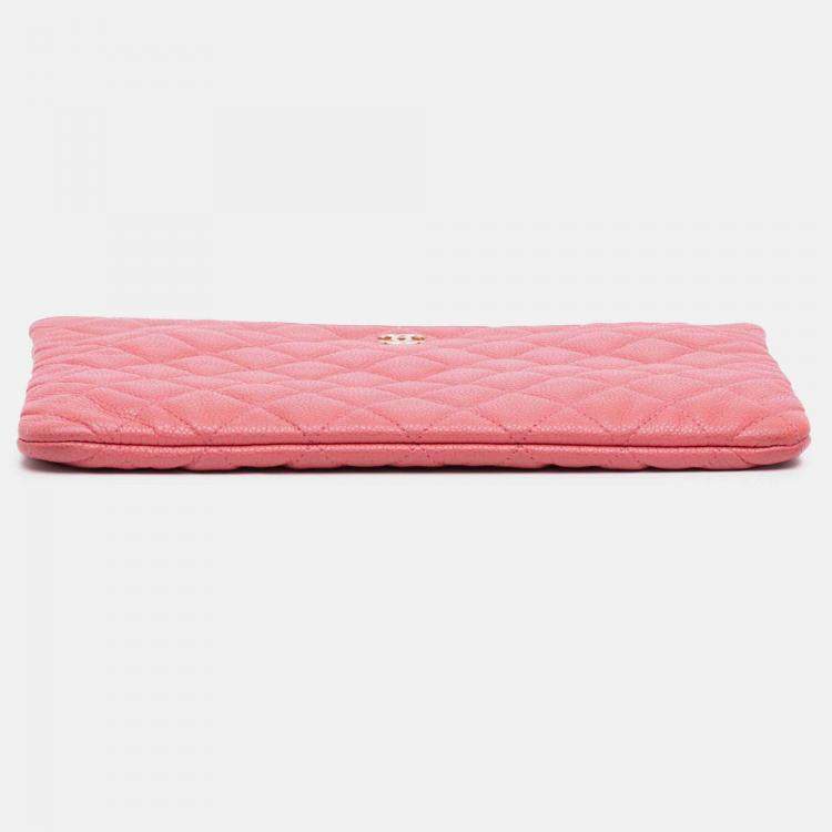 Pre Owned Chanel Pink Medium Quilted Caviar O Case Clutch