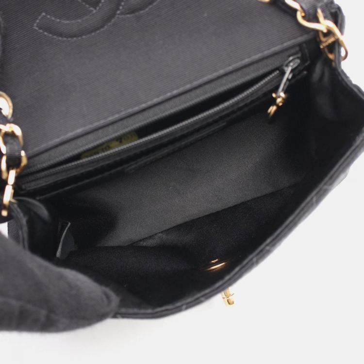 Pre Owned Chanel Matelasse Single Flap Black Canvas Shoulder Bag