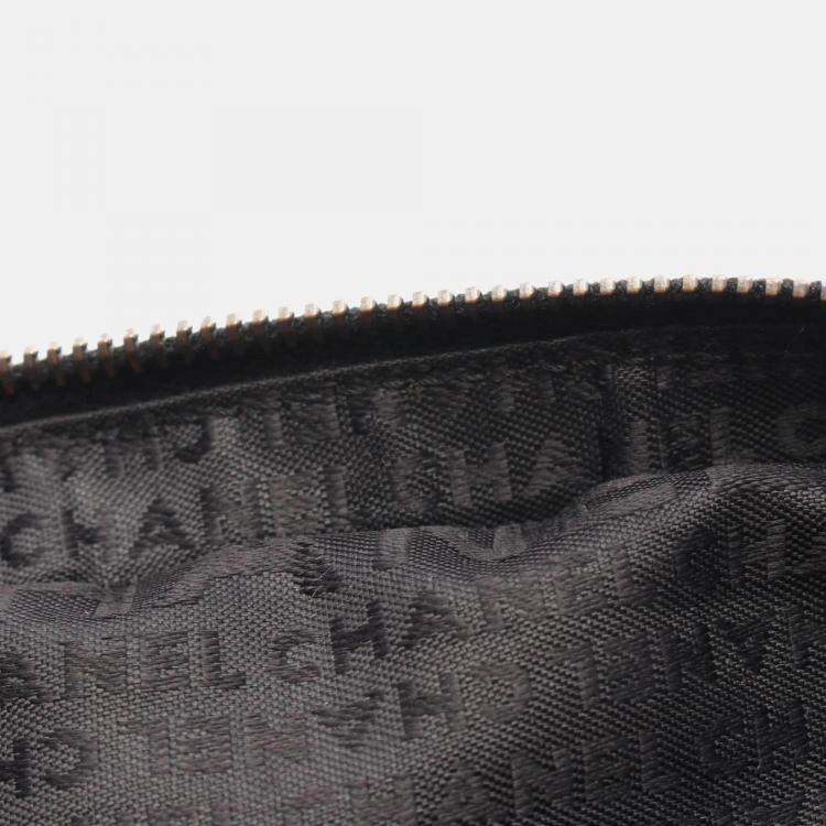 Pre Owned Chanel Coco Mark Black Fabric Handbag