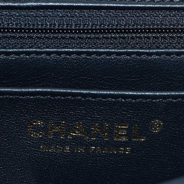 Pre Owned Chanel Black/Gold Graffiti Croc Embossed Leather Mini Reissue 2.55 Flap Bag