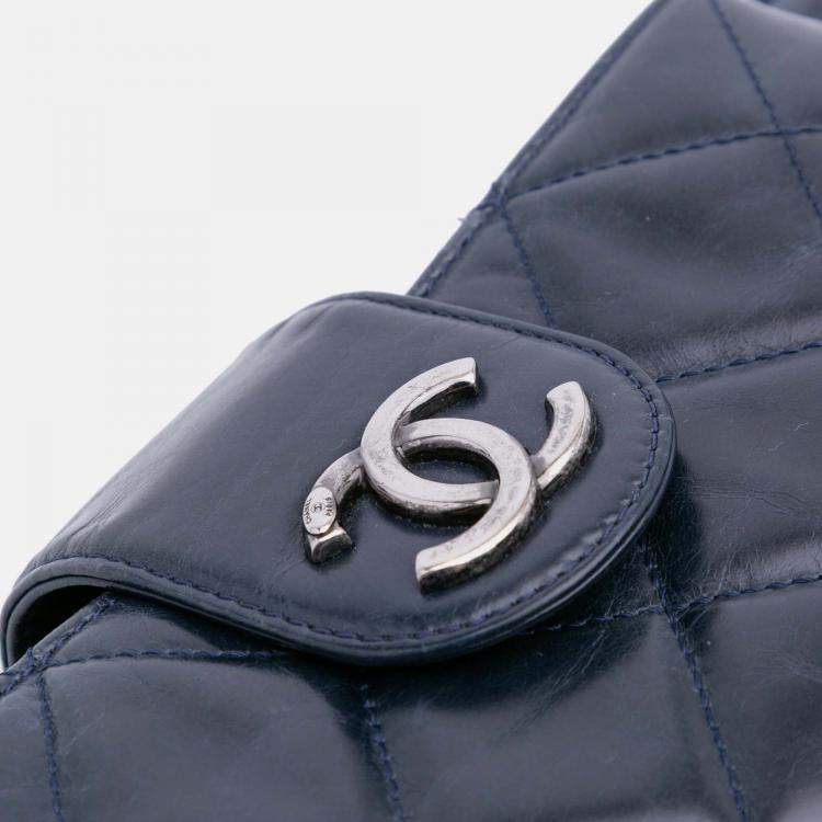 Pre Owned Chanel Navy Blue Quilted Glazed Calfskin Coco Pleats Clutch With Chain