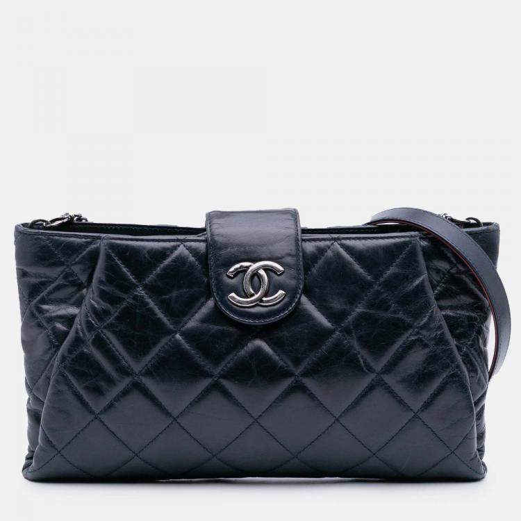 Pre Owned Chanel Navy Blue Quilted Glazed Calfskin Coco Pleats Clutch With Chain