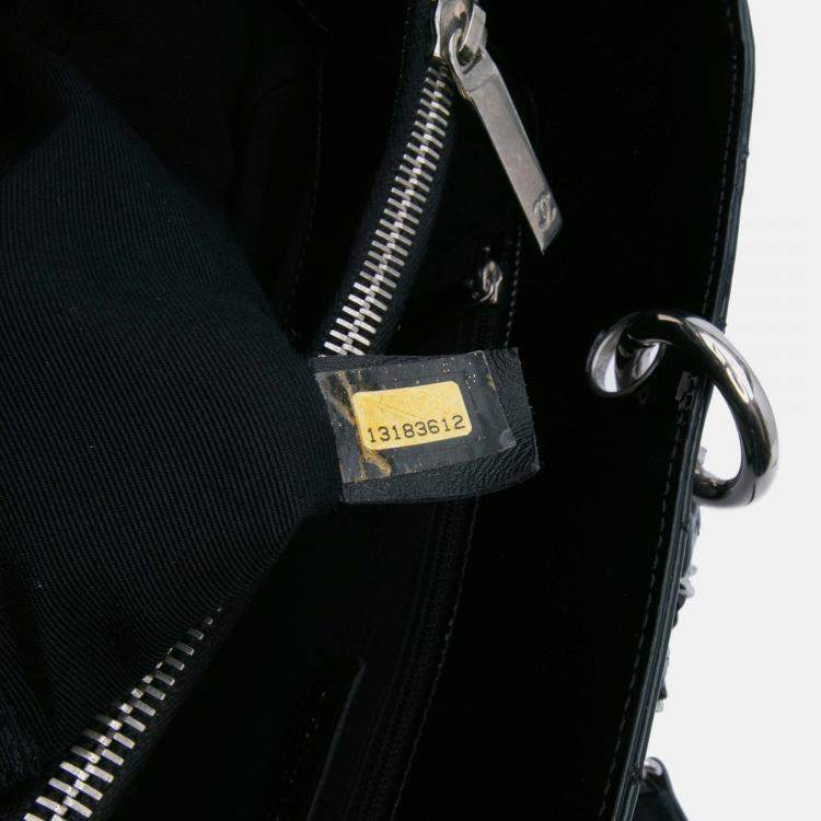 Pre Owned Chanel Black Patent Grand Shopping Tote