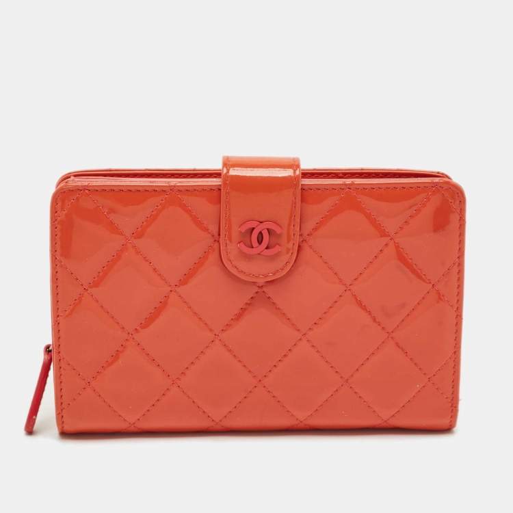Pre Owned Chanel Orange Quilted Patent Leather CC French Wallet