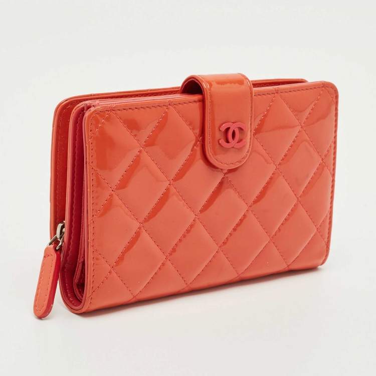 Pre Owned Chanel Orange Quilted Patent Leather CC French Wallet