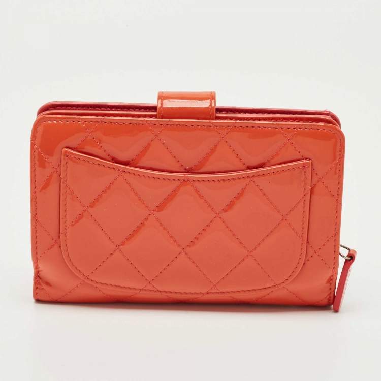 Pre Owned Chanel Orange Quilted Patent Leather CC French Wallet