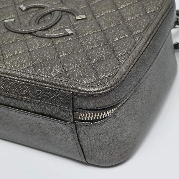 Pre Owned Chanel Grey Quilted Caviar Leather Large Filigree Vanity Bag