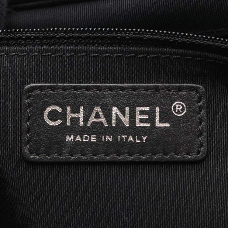 Pre Owned Chanel Matelassé Black Leather CC Coco Shoulder Tote SHW
