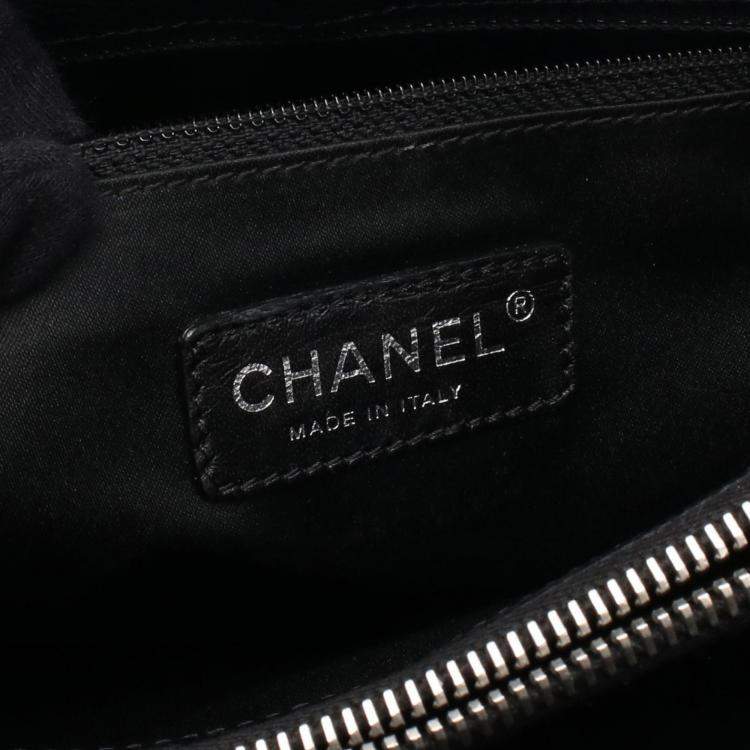 Pre Owned Chanel Matelasse GST Black Calfskin SHW Chain Bag