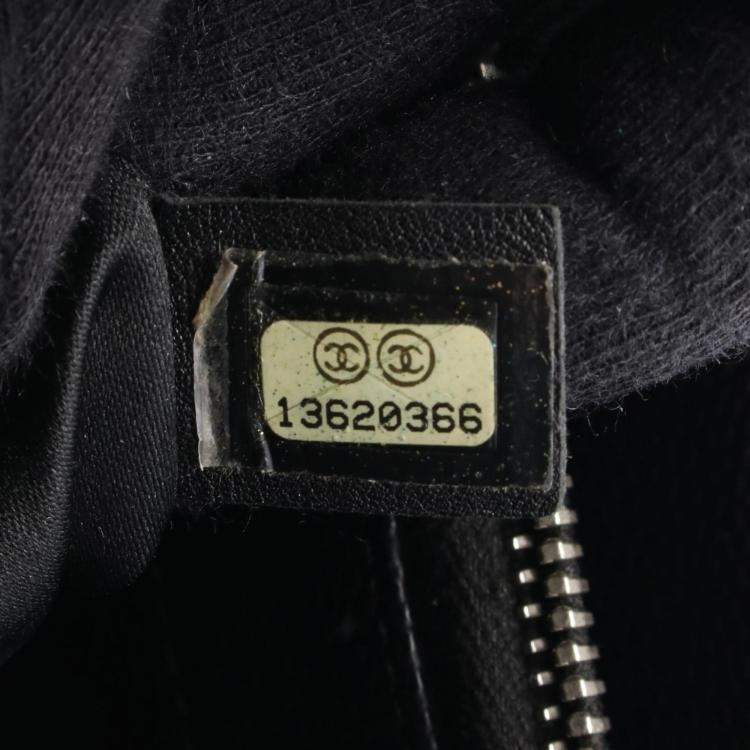 Pre Owned Chanel Matelasse GST Black Calfskin SHW Chain Bag