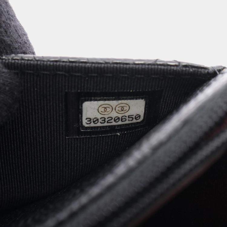 Pre Owned Chanel Matelasse Black Calfskin GHW Crossbody Chain Shoulder Bag