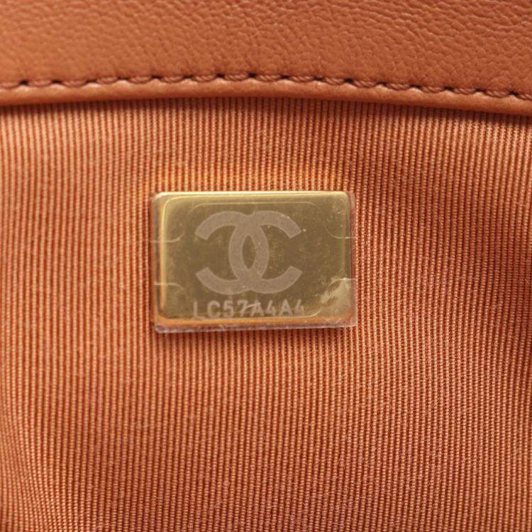 Pre Owned Chanel 19 Dix-Neuf Maxi Brown Lambskin Matelasse Chain Shoulder Bag