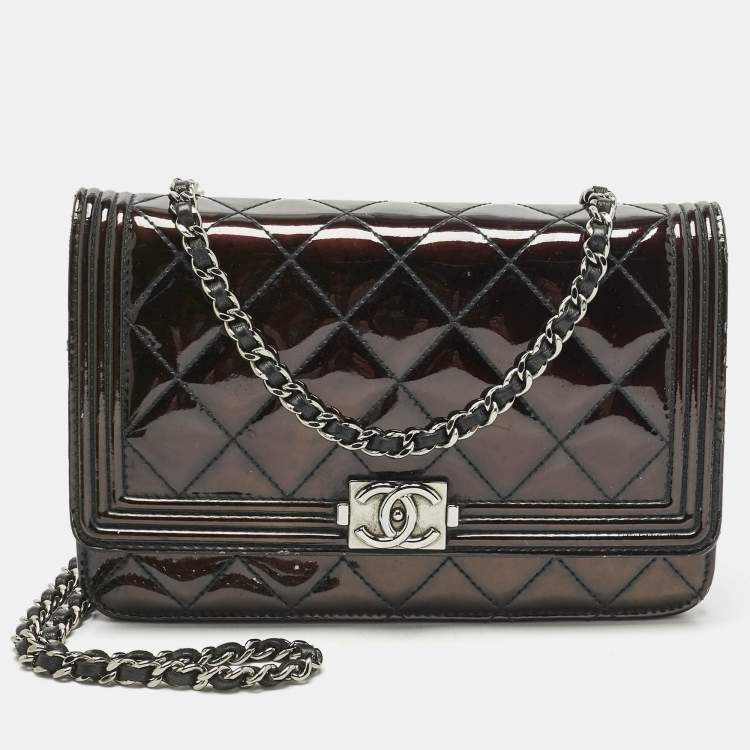 Pre Owned Chanel Metallic Quilted Patent Leather Boy WOC Bag
