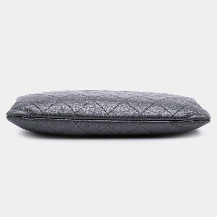 Pre Owned Chanel Black Medium CC Quilted Caviar O Case Clutch