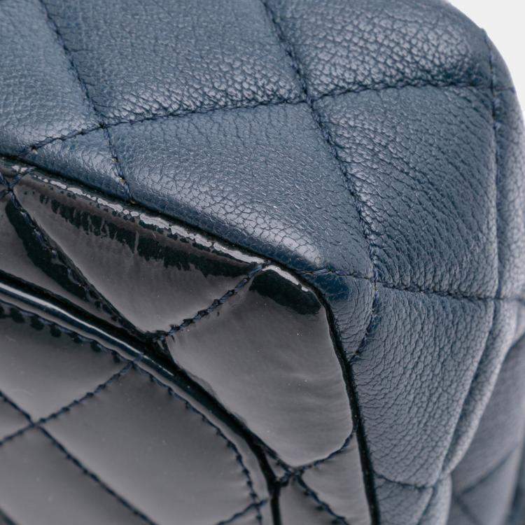 Pre Owned Chanel Navy Blue Paris-Salzburg Small Patent and Goatskin CC Eyelet Flap Bag