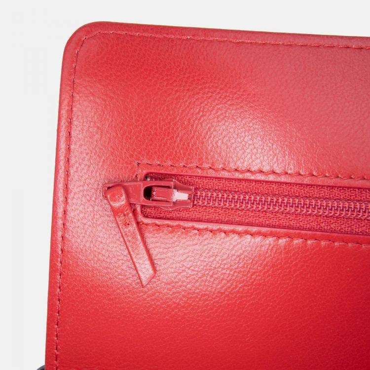 Pre Owned Chanel Red Quilted Goatskin 19 Wallet on Chain