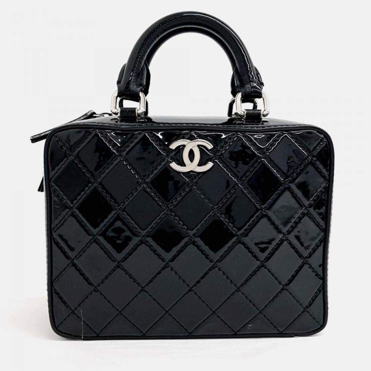 Pre Owned Chanel Small Black Patent Leather Vanity Cosmetic Case