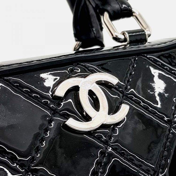 Pre Owned Chanel Small Black Patent Leather Vanity Cosmetic Case