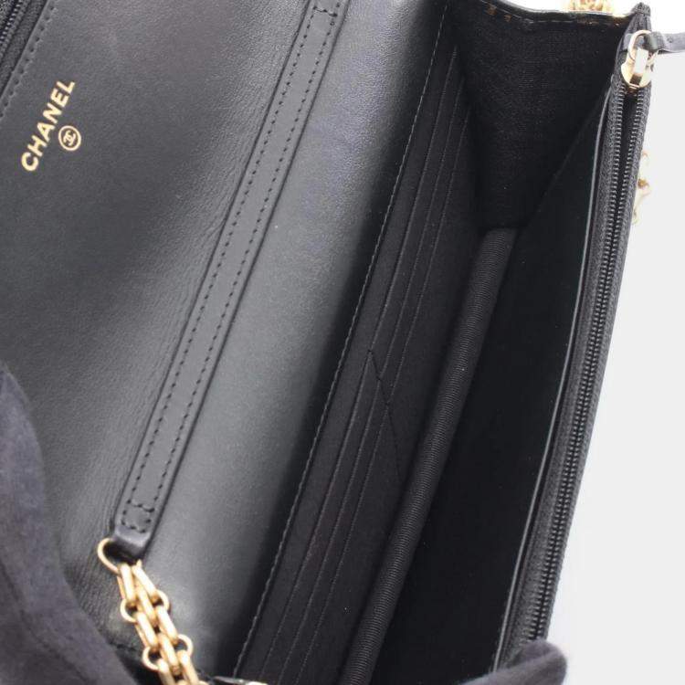 Pre Owned Chanel 2.55 Black Gold Leather Shoulder Bag