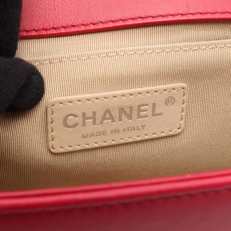 Pre Owned Chanel Boy Red Lambskin Leather Shoulder Bag
