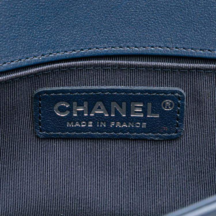 Pre Owned Chanel Boy V-Stitch Blue Lambskin Leather Shoulder Bag