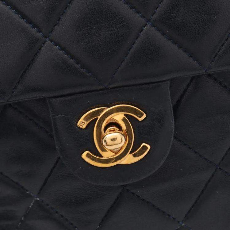 Pre Owned Chanel Mini Matelasse 20 Shoulder Bag Lambskin Navy Blue
