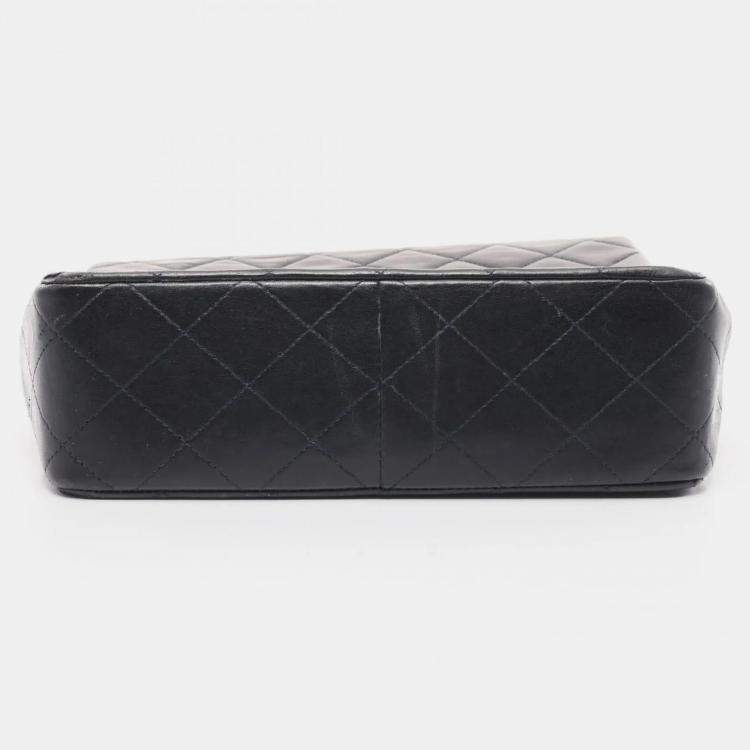 Pre Owned Chanel Mini Matelasse 20 Shoulder Bag Lambskin Navy Blue