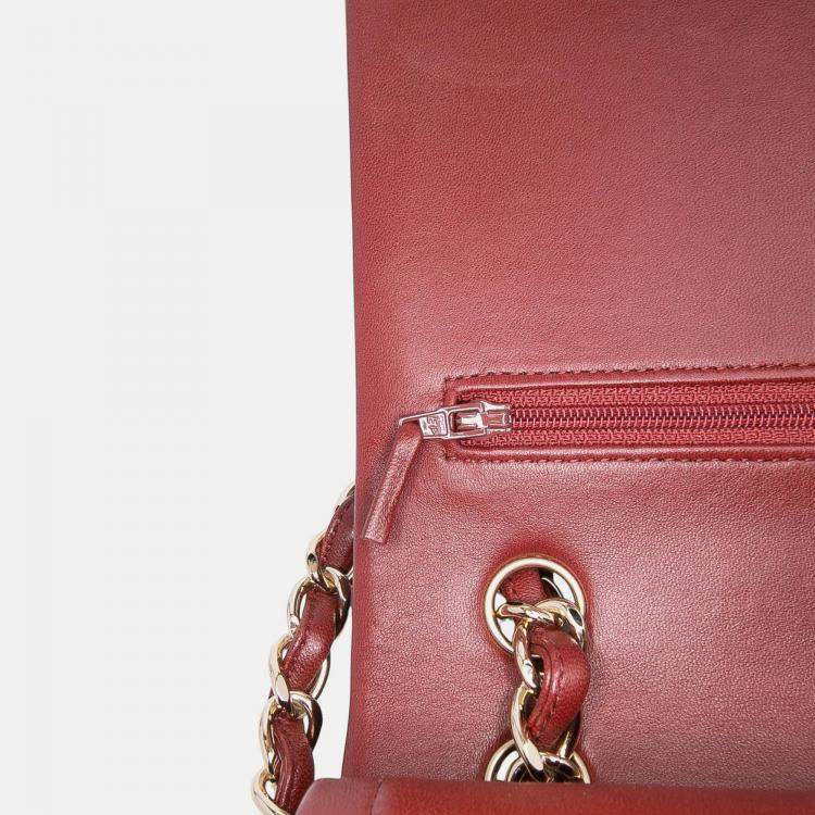 مملوكة مسبقًا Chanel Red Jumbo Classic Lambskin Double Flap