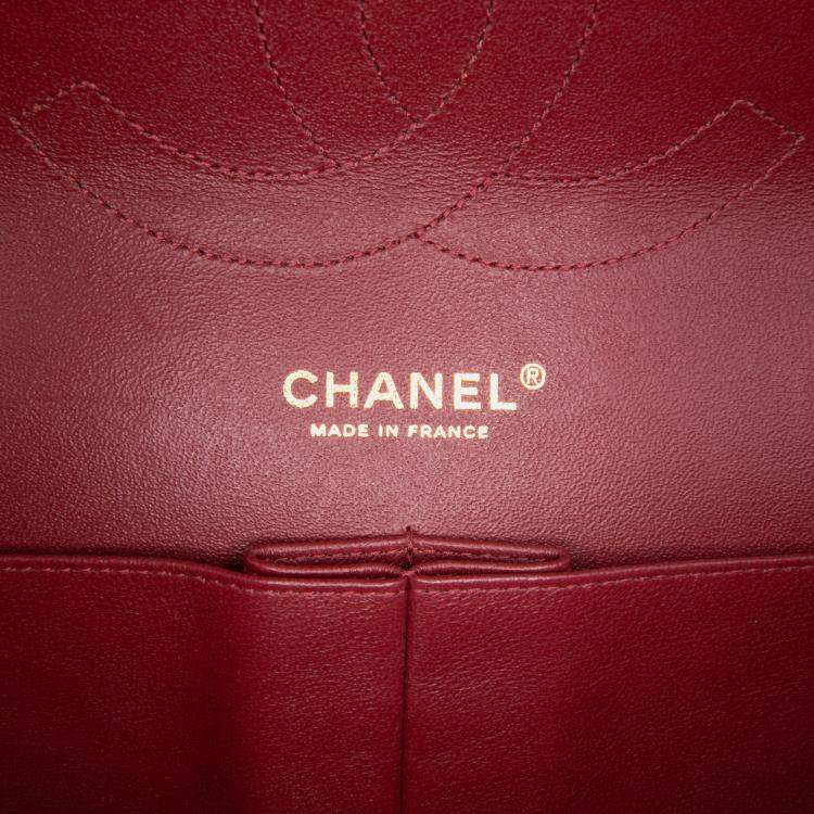 مملوكة مسبقًا Chanel Red Jumbo Classic Lambskin Double Flap