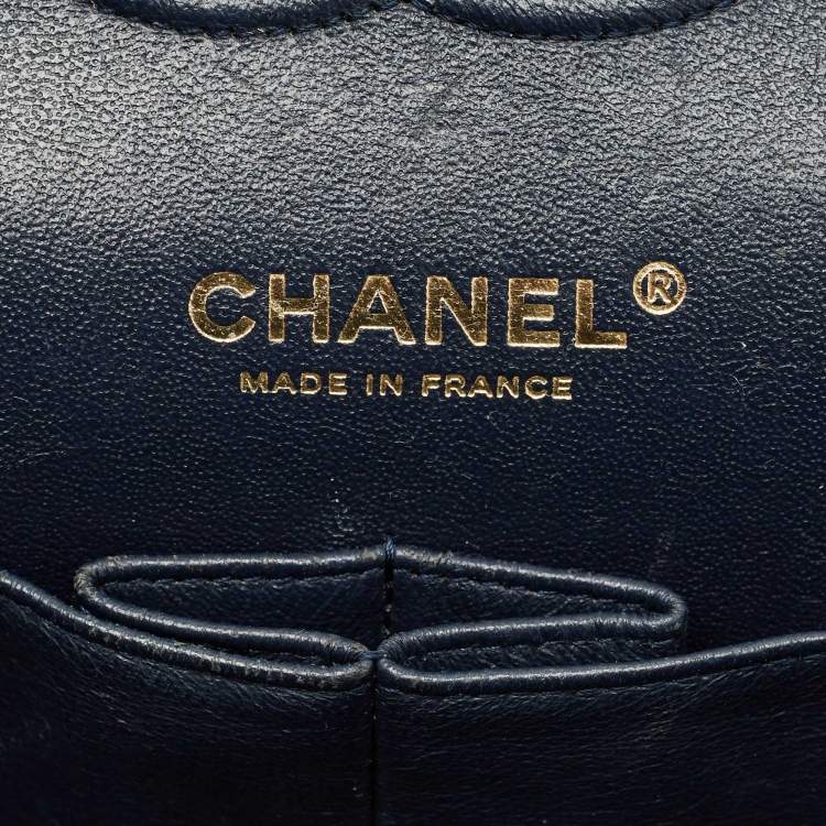 Pre Owned Chanel Navy Blue Quilted Caviar Leather Medium Classic Double Flap Bag