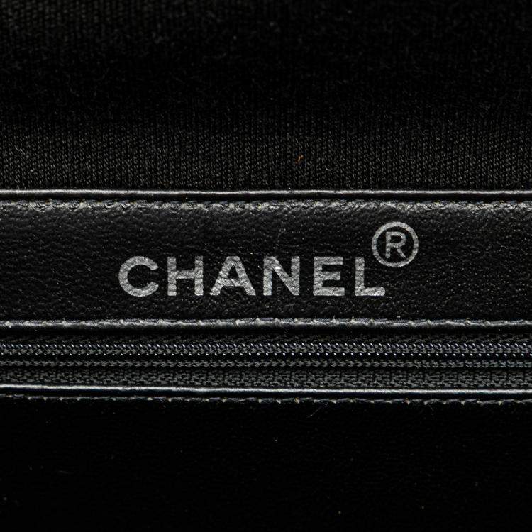 Pre Owned Chanel Black Medium CC Quilted Jersey Double Sided Flap